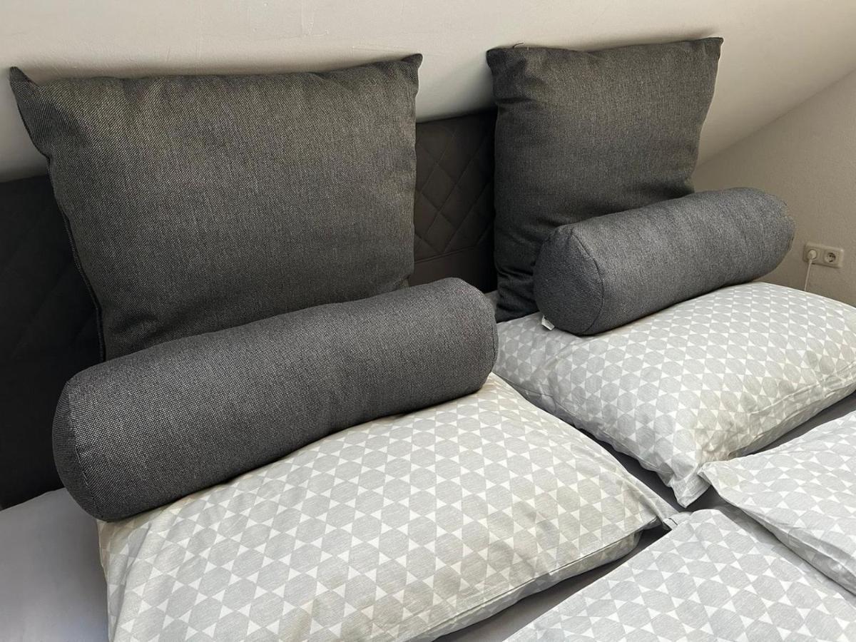 Apartment Nahe Naturschutzgebiet „Wurmtal“ วัวร์เซเลน ภายนอก รูปภาพ