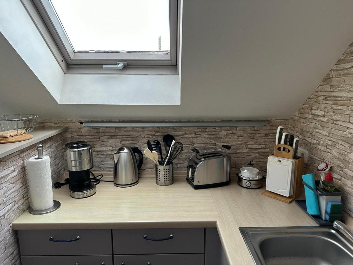 Apartment Nahe Naturschutzgebiet „Wurmtal“ วัวร์เซเลน ภายนอก รูปภาพ
