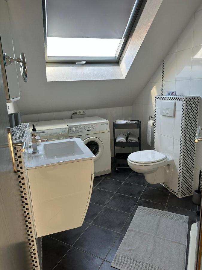 Apartment Nahe Naturschutzgebiet „Wurmtal“ วัวร์เซเลน ภายนอก รูปภาพ